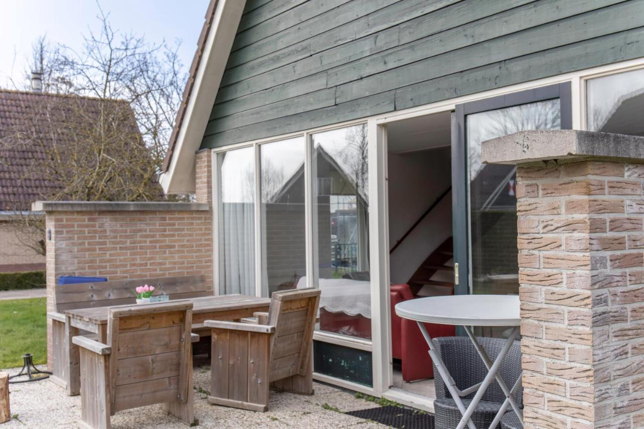 Bungalow 6 Op Recreatiepark De Wielen سينت مارتن المظهر الخارجي الصورة