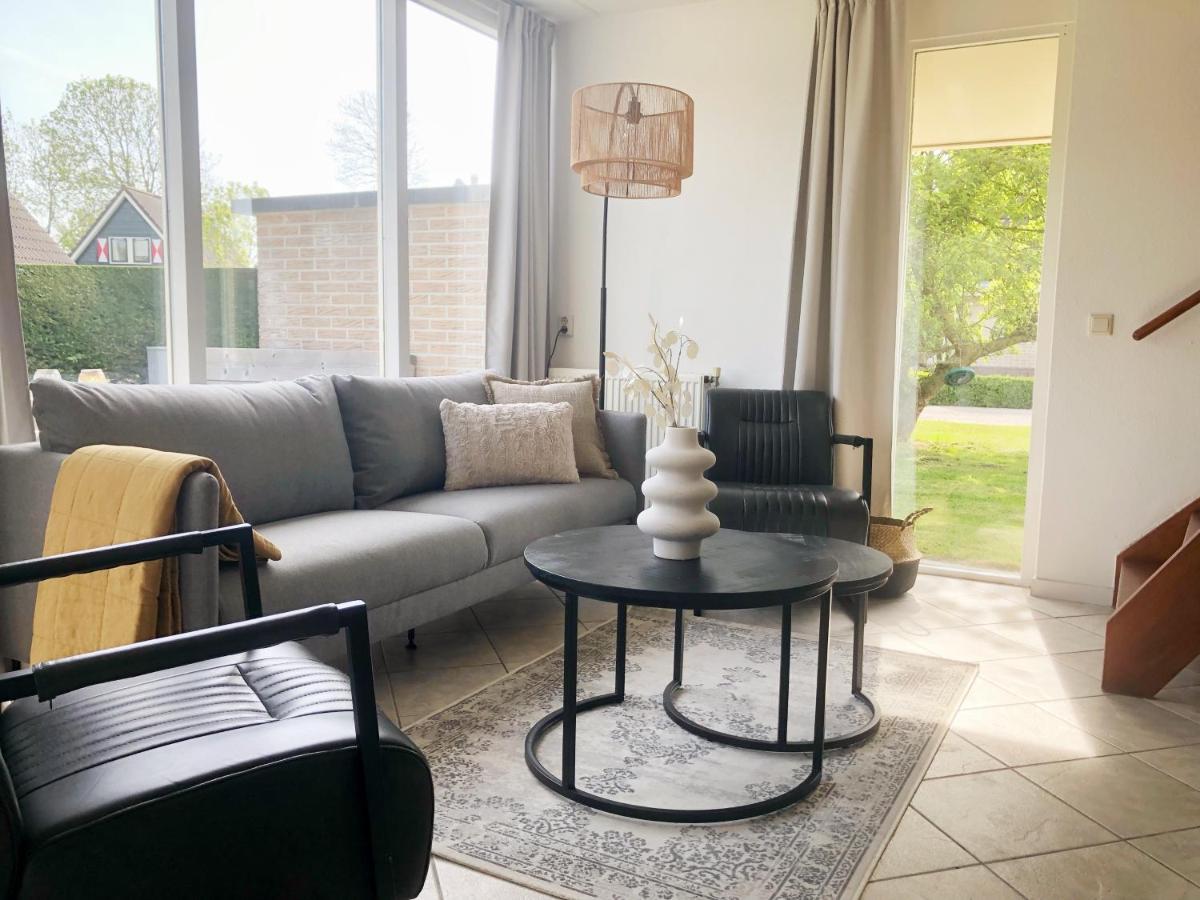 Bungalow 6 Op Recreatiepark De Wielen سينت مارتن المظهر الخارجي الصورة