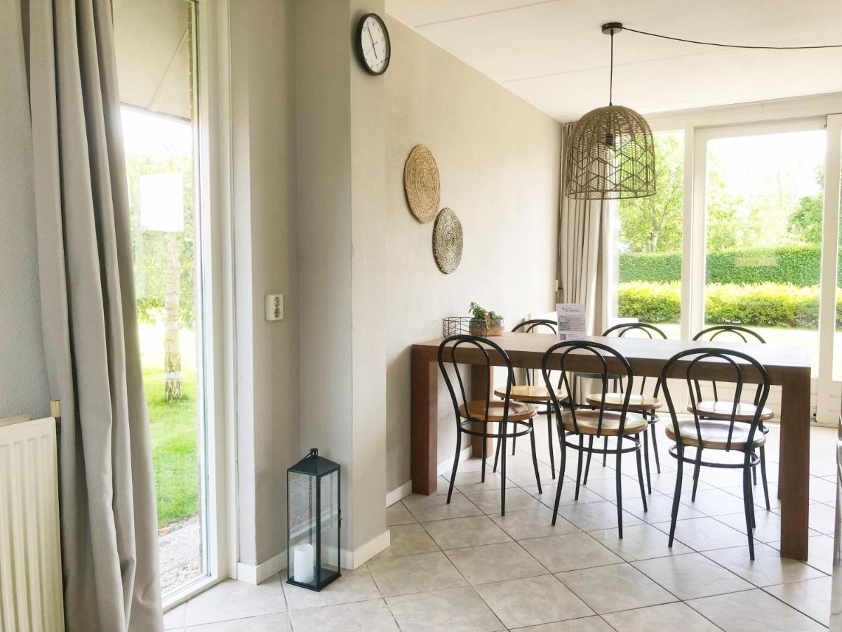 Bungalow 6 Op Recreatiepark De Wielen سينت مارتن المظهر الخارجي الصورة